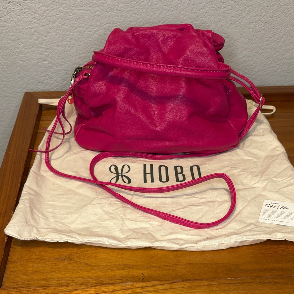 HOBO Darling Fuchsia Leather Women's Bag